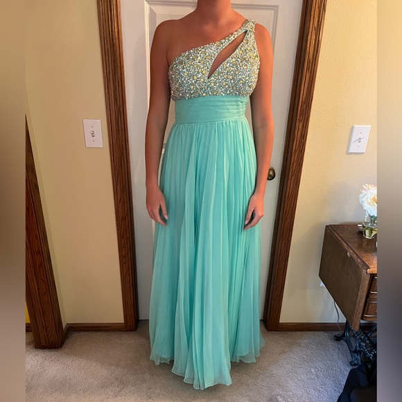 Tony Bowls Dresses Blue Aqua Tony Bowls Prom Dress Size But Can Fit